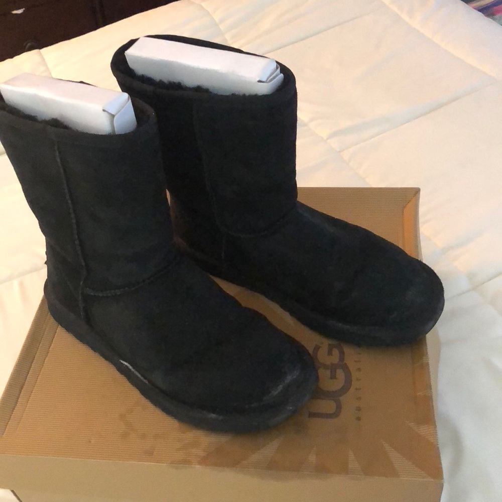 Uggs W Classic Short 5825 W /Blk size 11 USA
